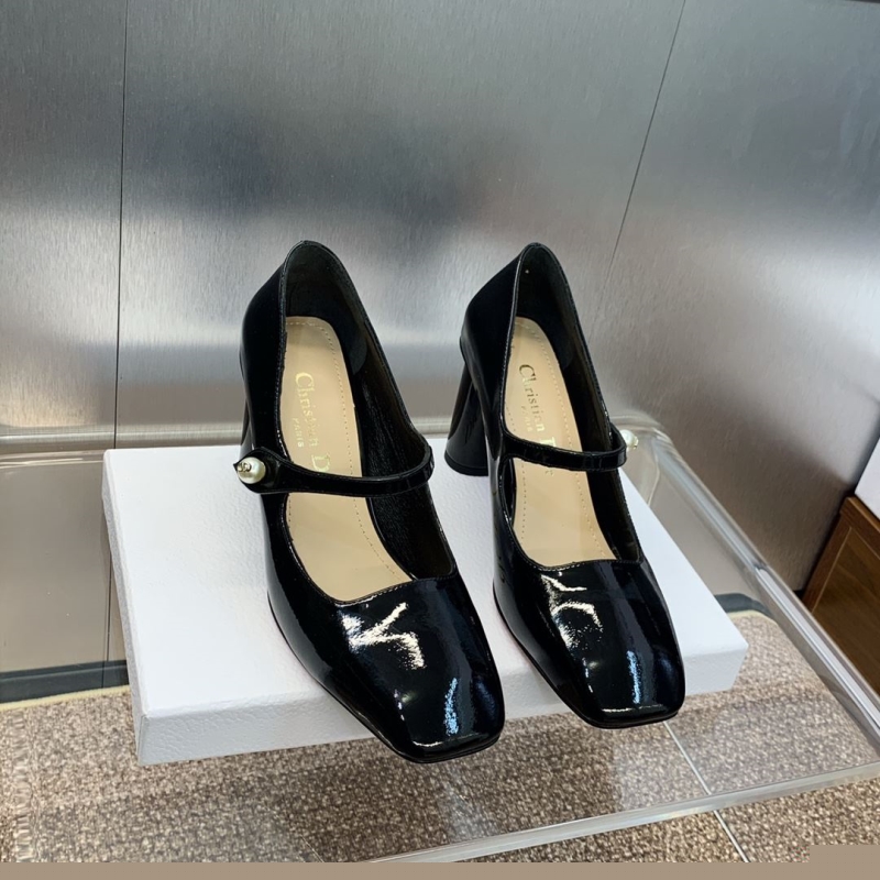 ch**an D*or high heels